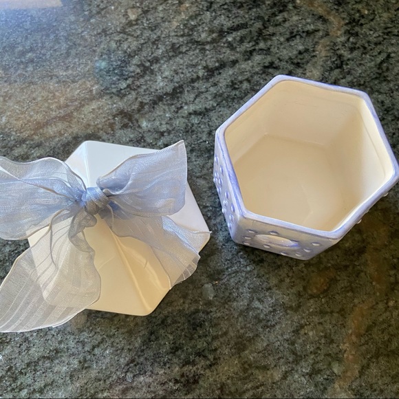 Spring Decor - Mini Ceramic Birdhouse - Picture 4 of 7